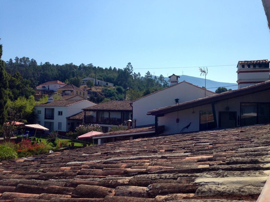 Quintal De Alem Do Ribeiro-Turismo Rural Hotel Lousã Exterior foto